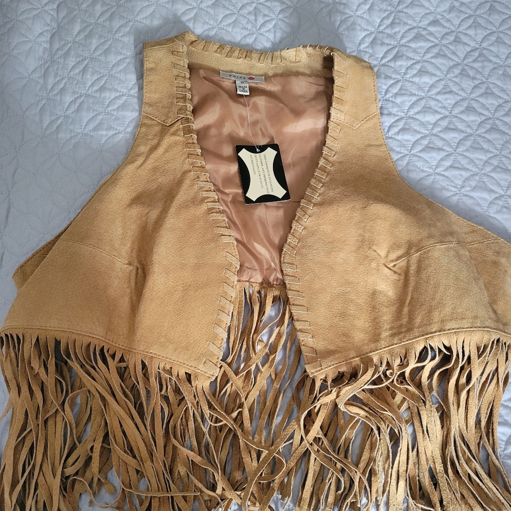 Boho Fringe Tan Vest- tag says XL but fits more like a s/n